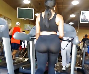 طلبت سكس اسرائيلى مترجم عربى مني الانضمام إلى عالمها